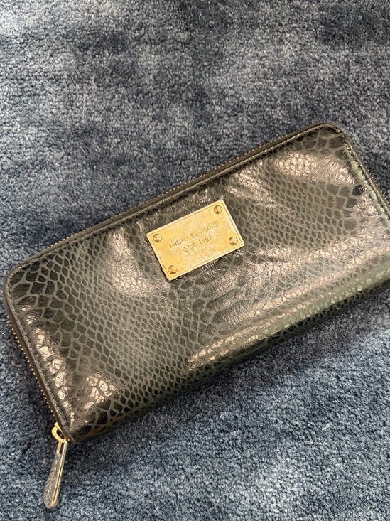 Michael Kors Handbags - Michael Kors Black Snake print Wallet with Gold Hardware